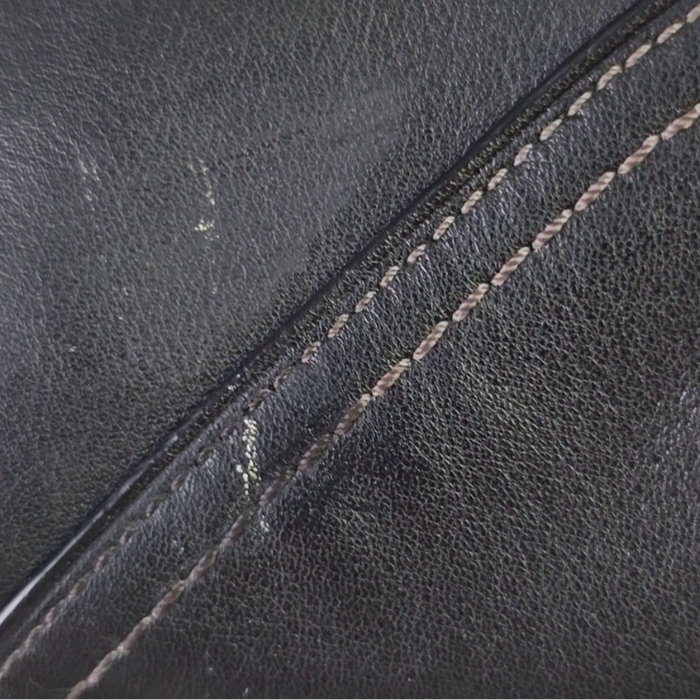 Coach- leather handbag, CLEAN - Picture 3 of 9